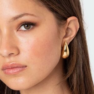 NEW Edikted Golden Minimal Tear Drop Earrings